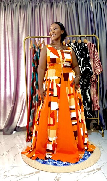 Ensemble féminin en wax vibrant