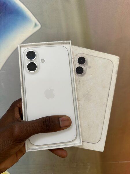 iPhone 14 Blanc 128 Go