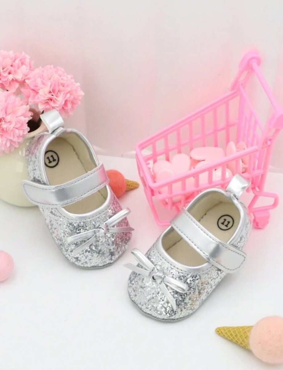 Anti slip walking shoes. 12-18months