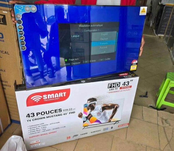 Téléviseur SMART TECHNOLOGY 43 pouces FHD