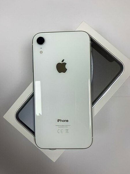 iPhone XR Blanc Débloqué