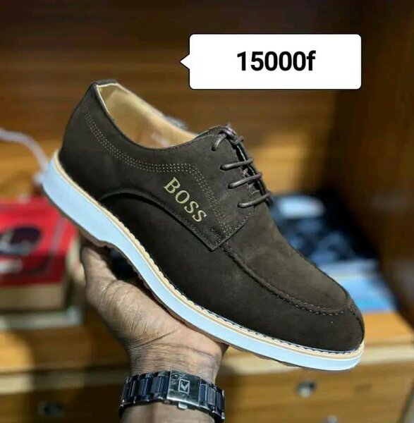 Chaussures en daim élégantes