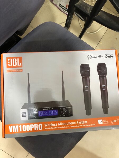 JBL Microphone