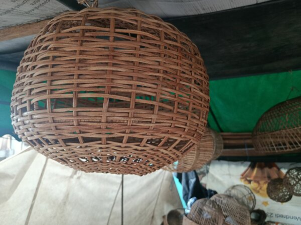 Abat-jour en osier naturel