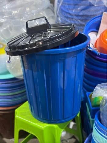 Poubelle Tundex de 27 Litres