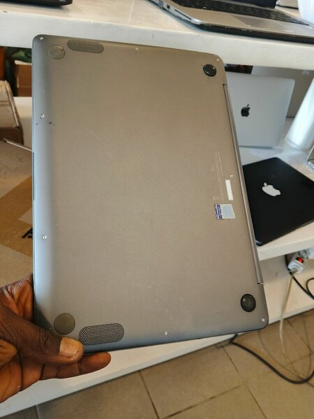 ASUS Laptop i7 8ème Gén