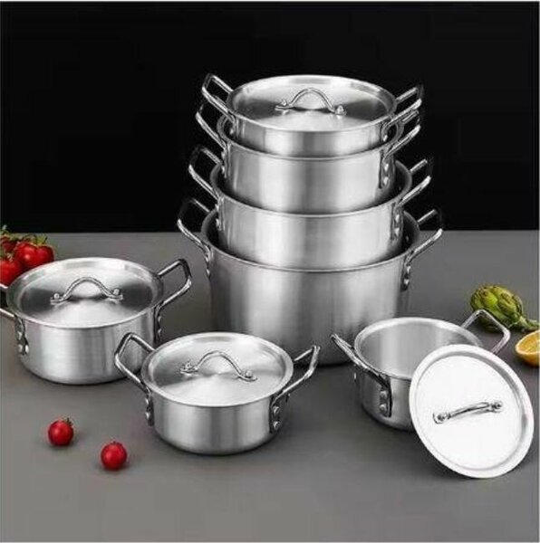 Ensemble de casseroles en acier inoxydable