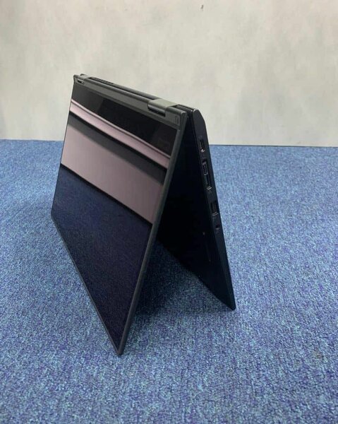 Lenovo Thinkpad X390 Yoga