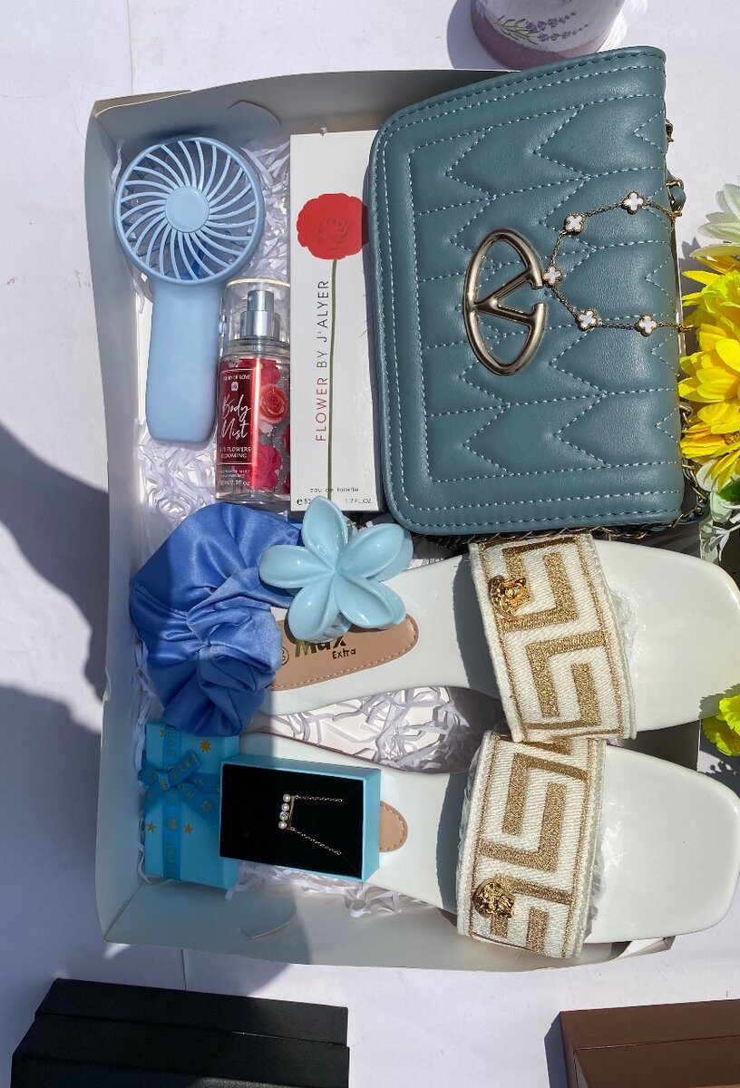 Gift package for her