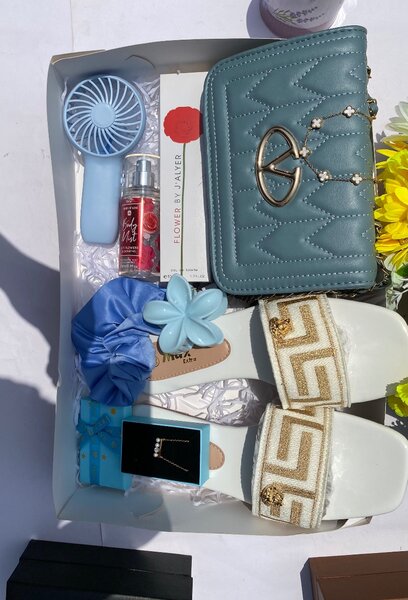 Gift package for her