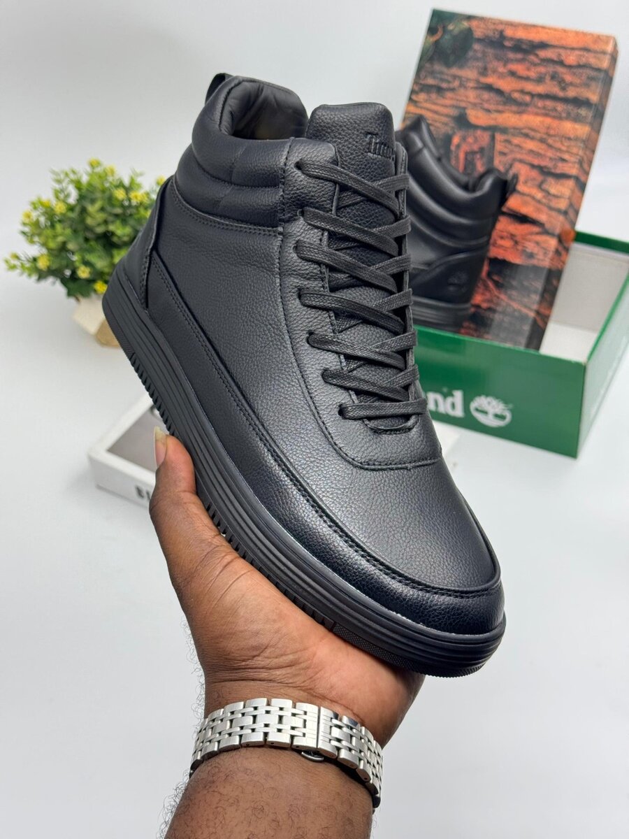 TIMBERLAND BOOT BLACK AND WHITE