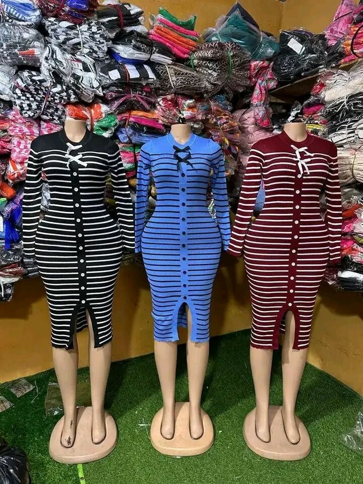 Robe moulante rayée chic