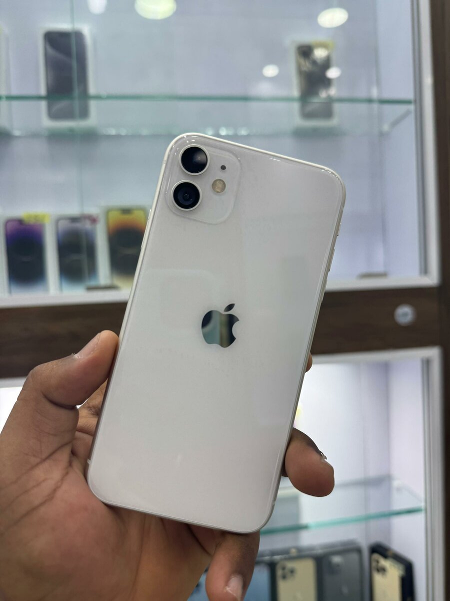 iPhone 11 Blanc 64Go Excellent État