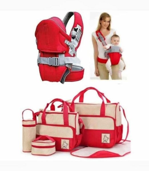 Porte-bébé et sacs de voyage