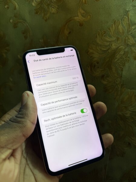 IPhone X 64giga quasi neuf