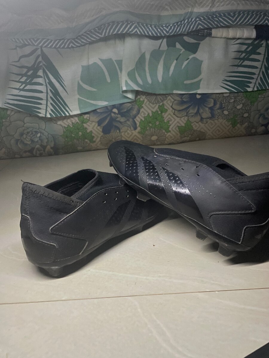 Football Boots Adidas Predator