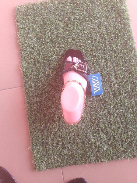 Nice sandal heel for sale