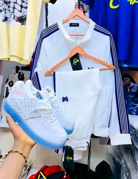 Ensemble de sport blanc tendance