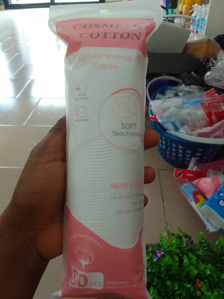 Coton démaquillant doux 80 pièces