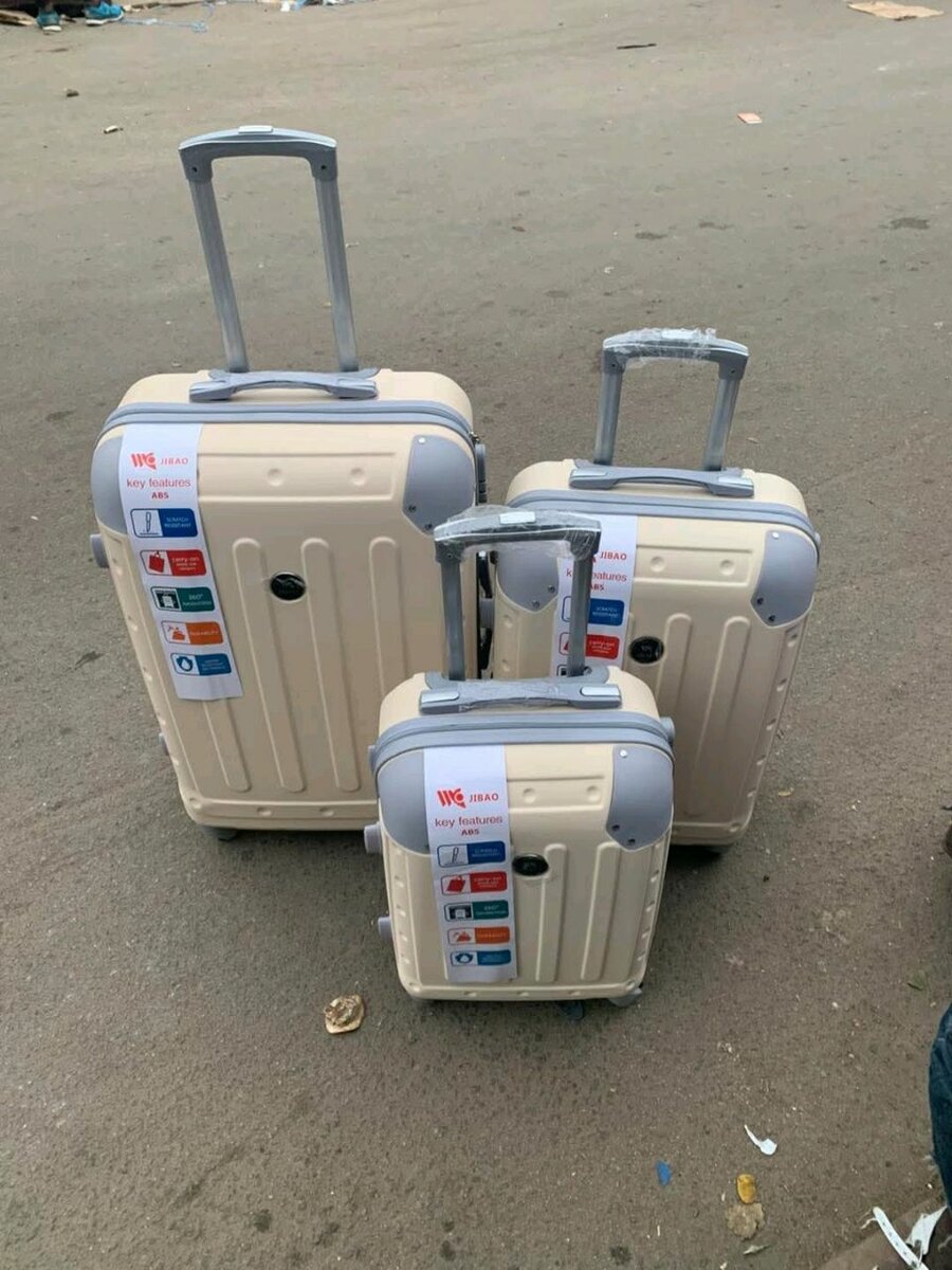 Valises rigides colorées