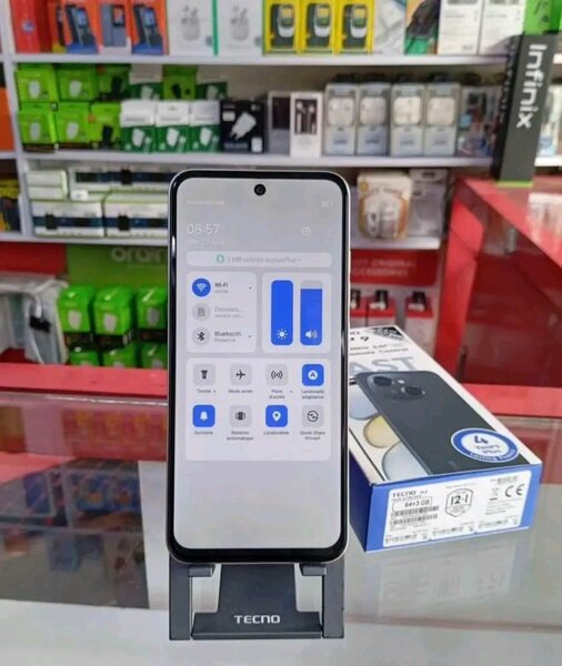 Smartphone Tecno Pova 4G 128GB