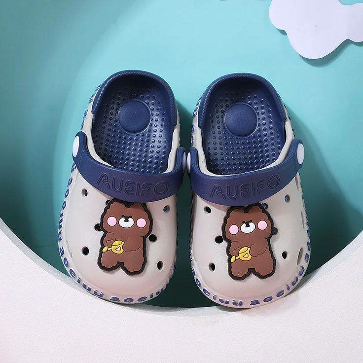 Chaussures enfant avec ours