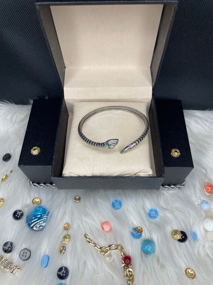 Bracelet serpent élégant argenté