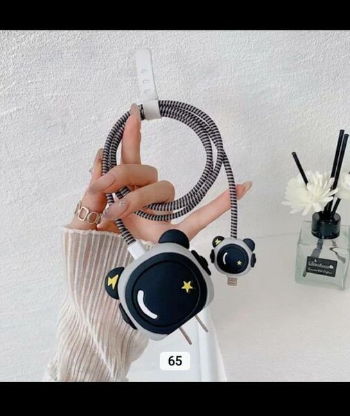 Protège chargeur panda mignon