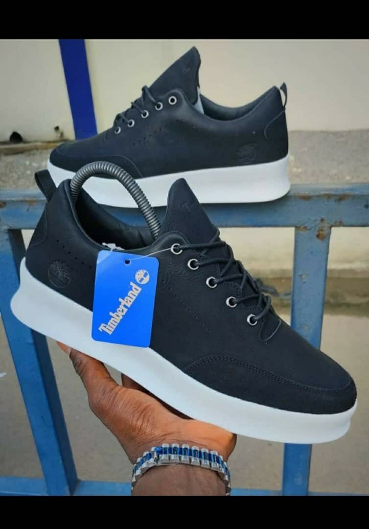 Chaussures décontractées élégantes