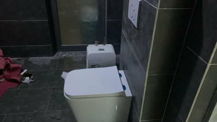 Sanitary and bathroom wares