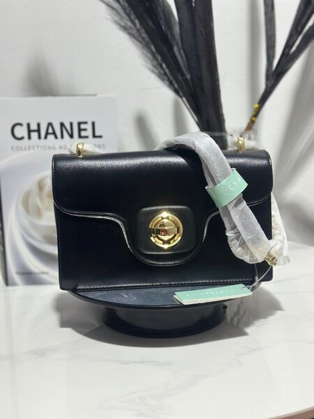 Sac à main élégant femme