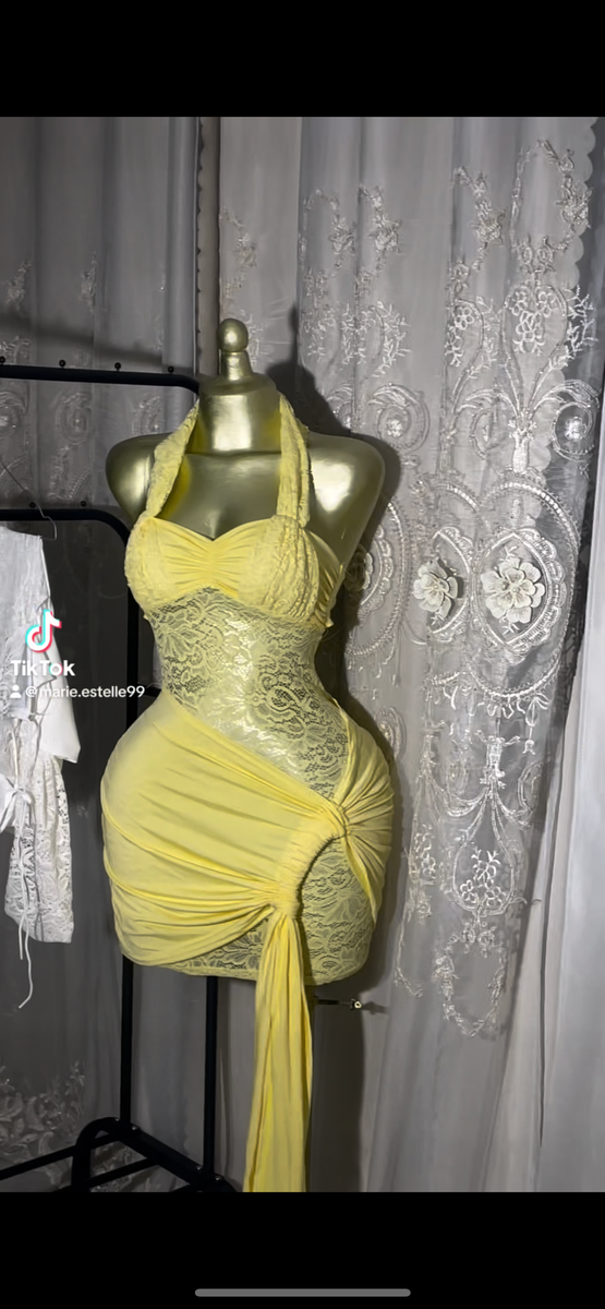 Body en dentelle drapé