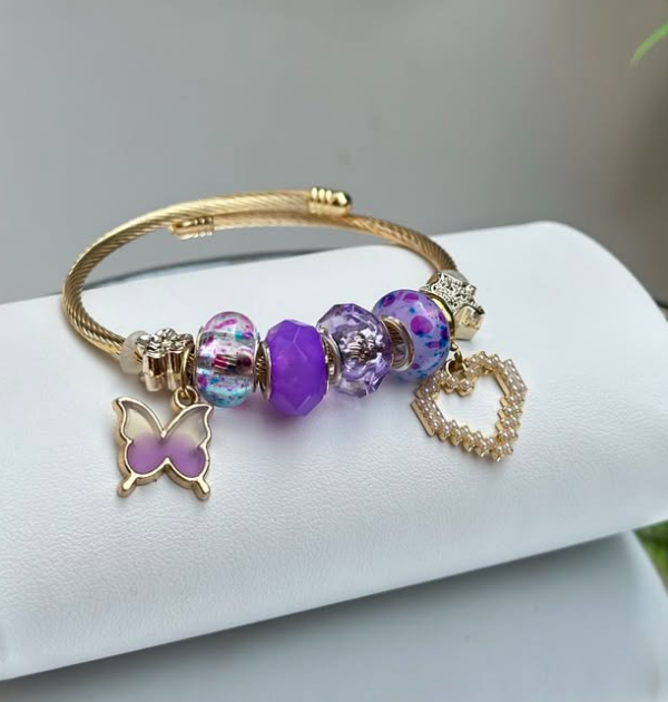 Charm bracelet