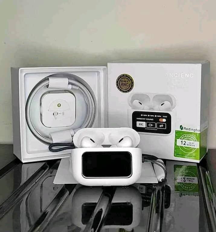 EAR BUDS WITH LCD SCREEN