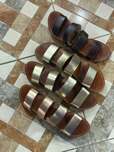 Sandales en cuir élégantes