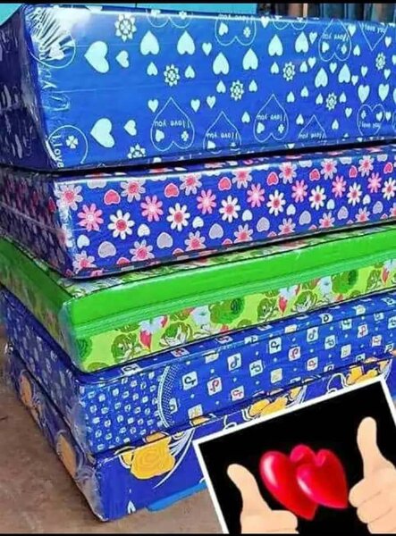 MATELAS MOUSSE BLEUE ÉP 20 PH8