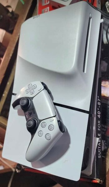 Gaming Console with Controller