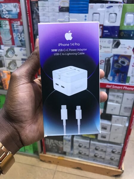 iPhone charger (50w 0utput fast charging )