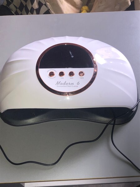 Lampe UV pour ongles Modern 6