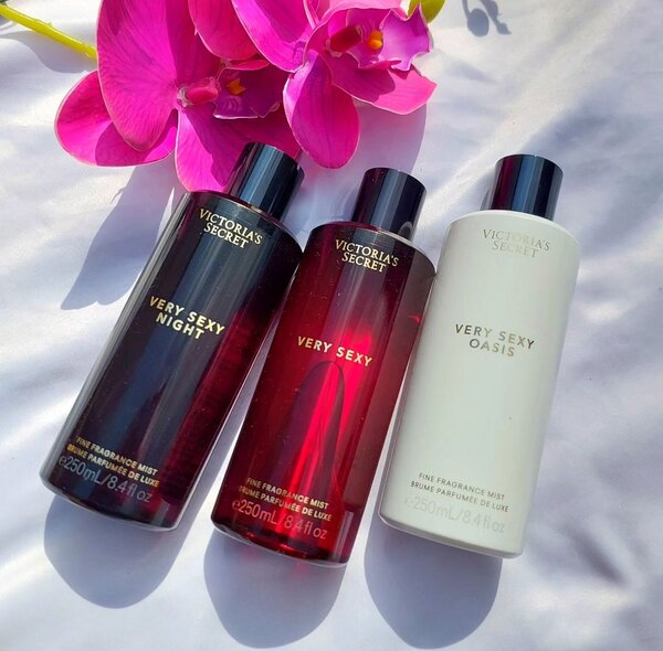 Victories body splashes