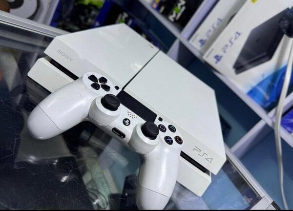 Ps4 slim
