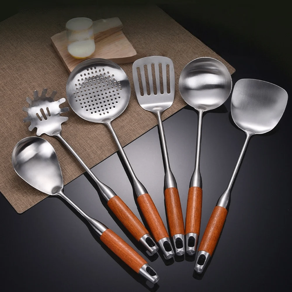Ensemble d'ustensiles de cuisine en acier inoxydable