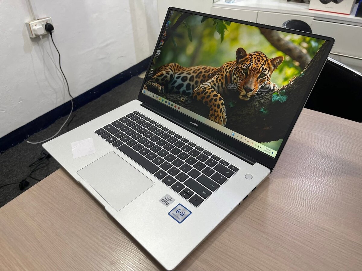HUAWEL HUAWEI Matebook D15 Cor