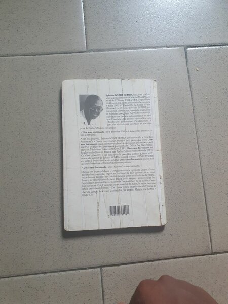 Livre 'Une Eau Dormante'