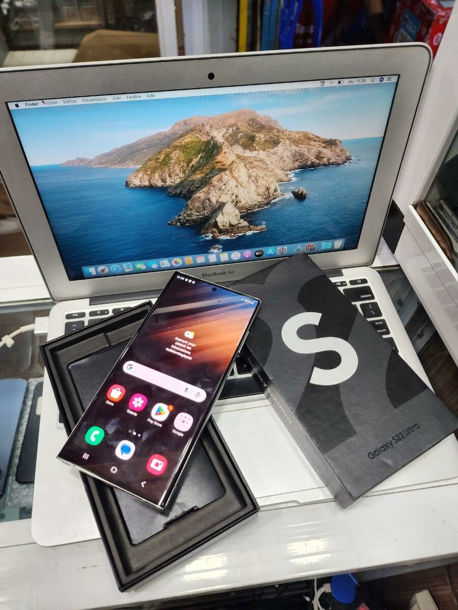 Samsung Galaxy s22 ultra 256gb