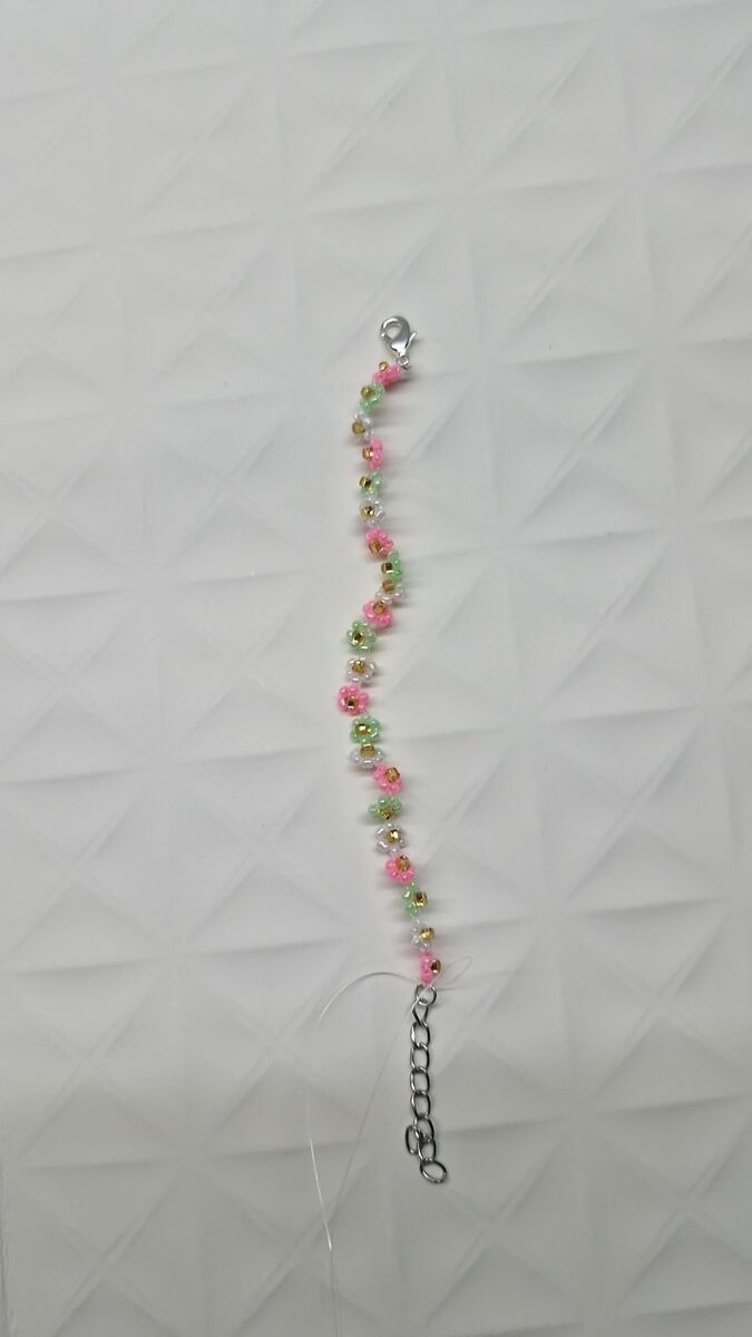 Bracelet en fleurs colorées