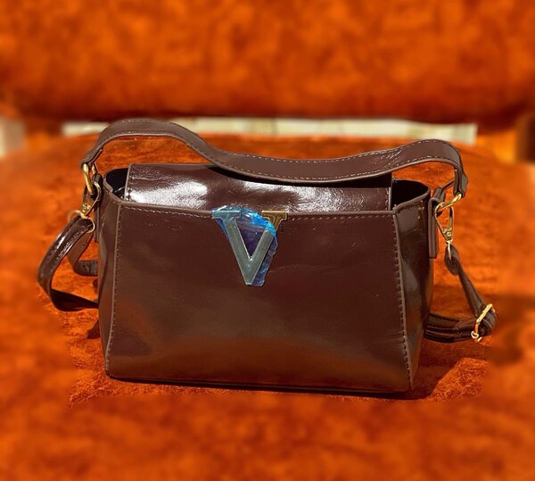 Sac à main élégant en cuir