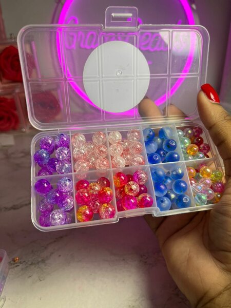 Perles de bricolage colorées