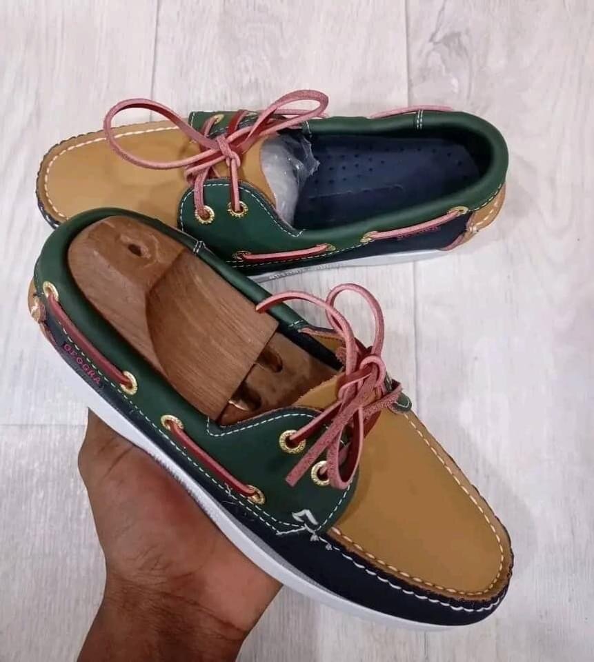 Sebago Docksides