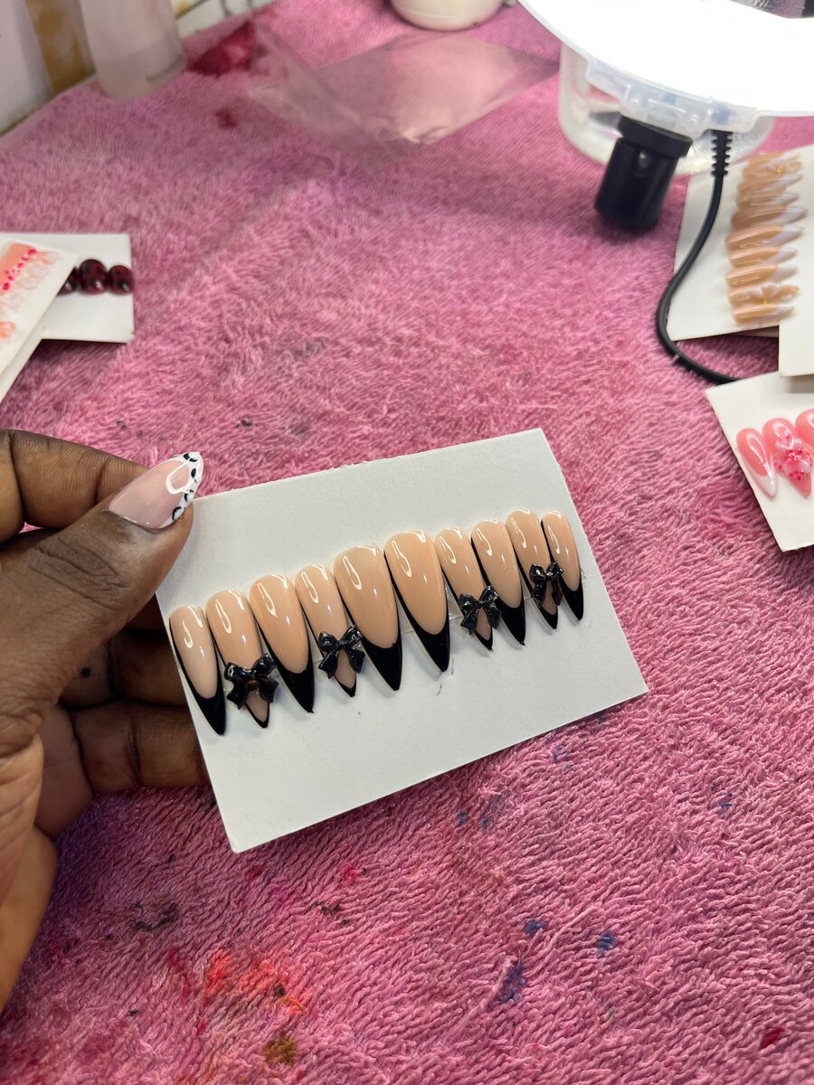 Ongles Press-On Élégants